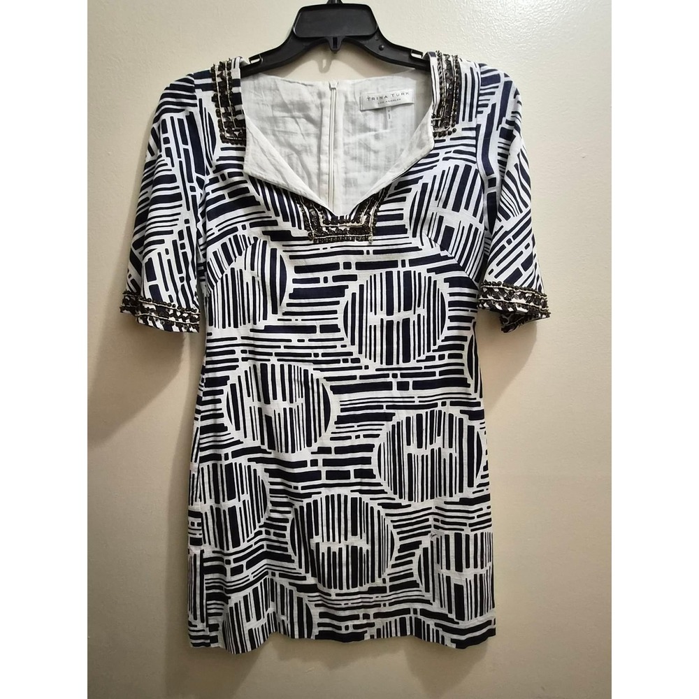 Trina Turk Navy White Geometric Beaded Shift Dress Size 4 Abstract V-Neck Mini